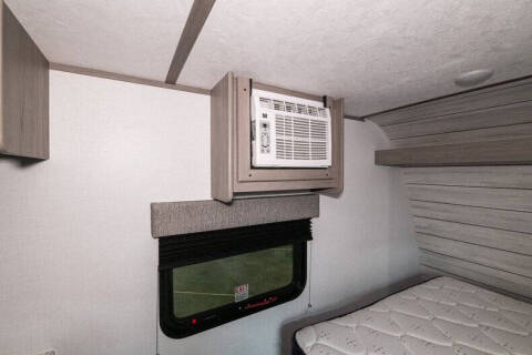 2024 Coleman Dutchman