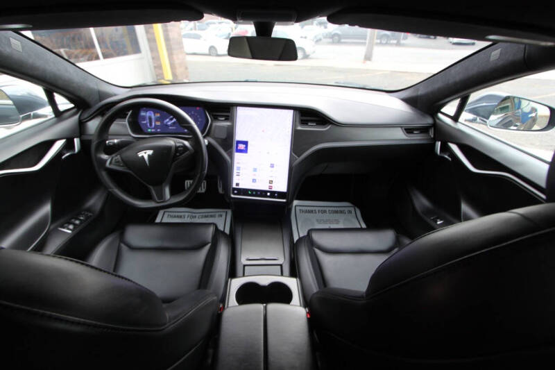 2020 Tesla Model S Performance photo 45