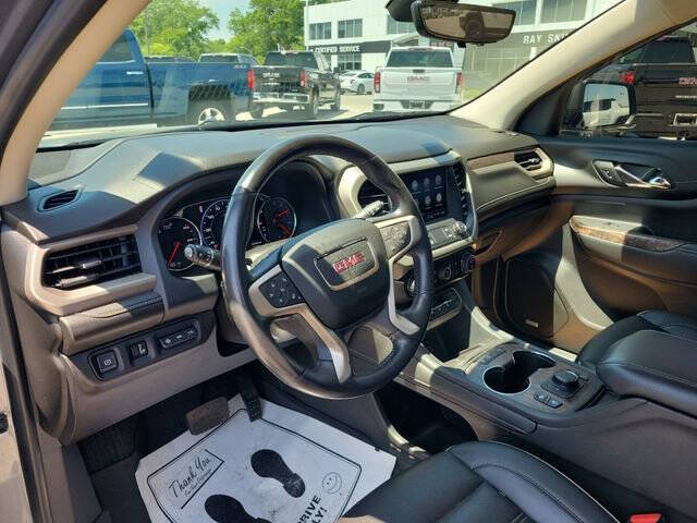 2021 GMC Acadia Denali
