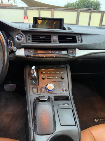 2012 Lexus CT 200h Premium