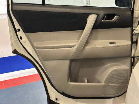 2012 Toyota Highlander