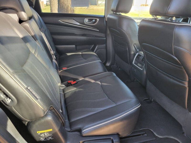 2018 INFINITI QX60 Base photo 11