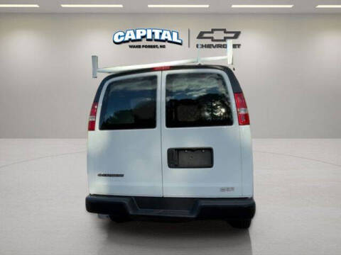 2025 Chevrolet Express 2500