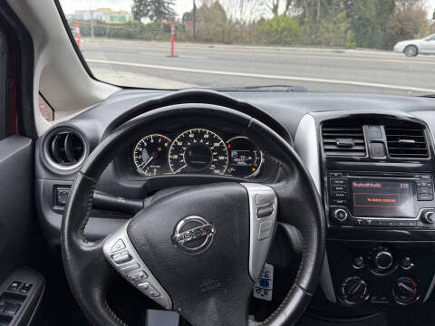 2016 Nissan Versa Note SV