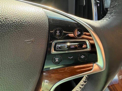 2017 Cadillac Escalade Luxury