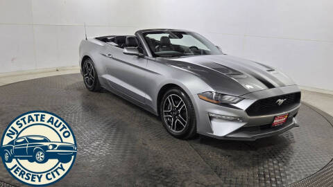 2022 Ford Mustang EcoBoost Premium
