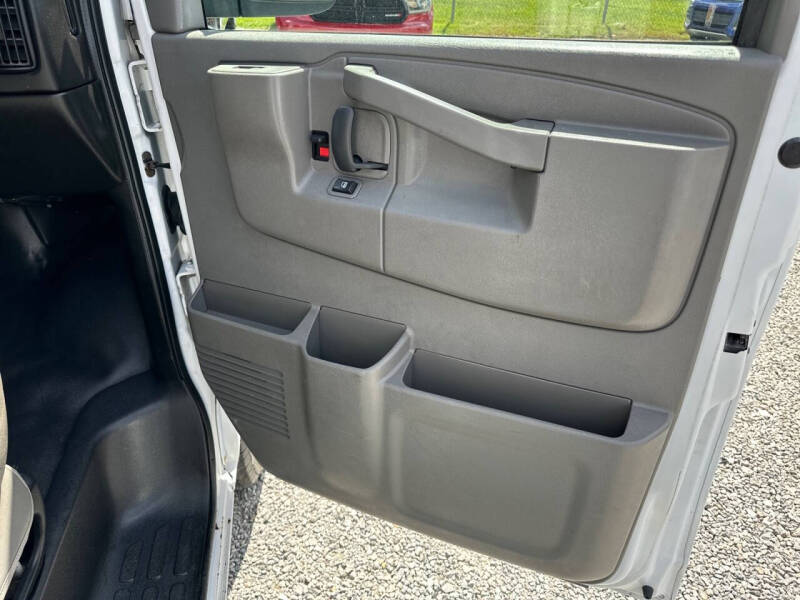 2017 Chevrolet Express 2500