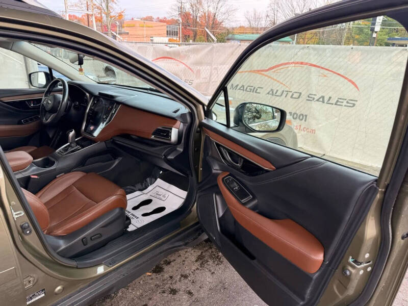 2020 Subaru Outback Touring XT