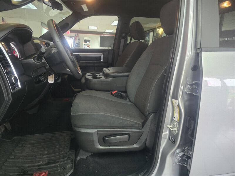 2024 RAM 1500 Classic Warlock