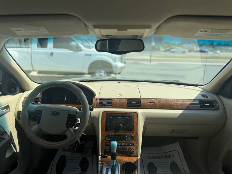 2005 Ford Five Hundred SEL