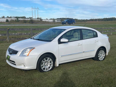 2012 Nissan Sentra for sale at Hitt & Mis Auto in Cape Girardeau MO