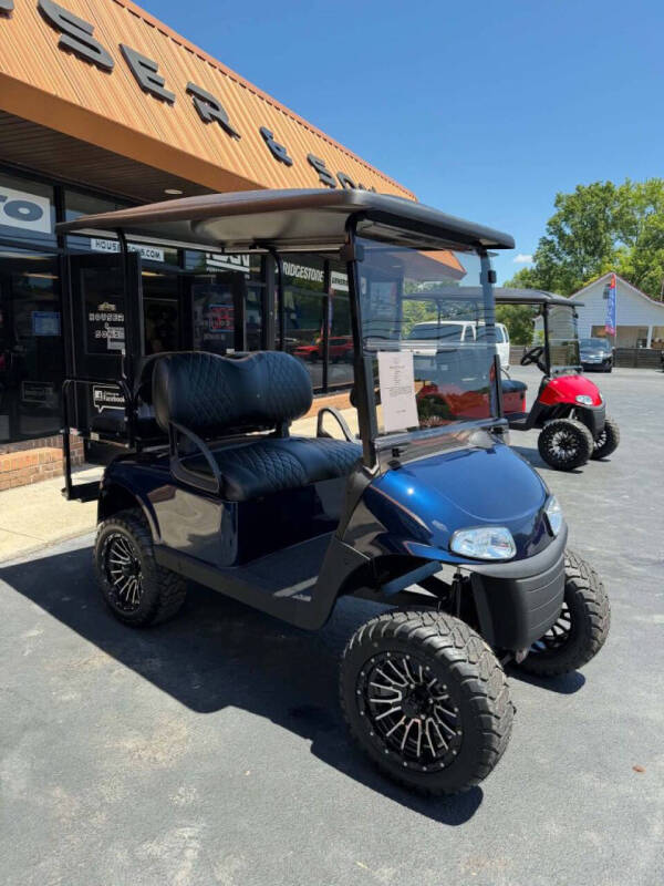 2020 E-Z-GO RXV ELiTE
