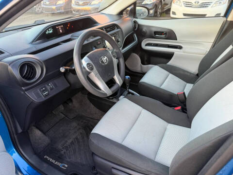 2014 Toyota Prius c