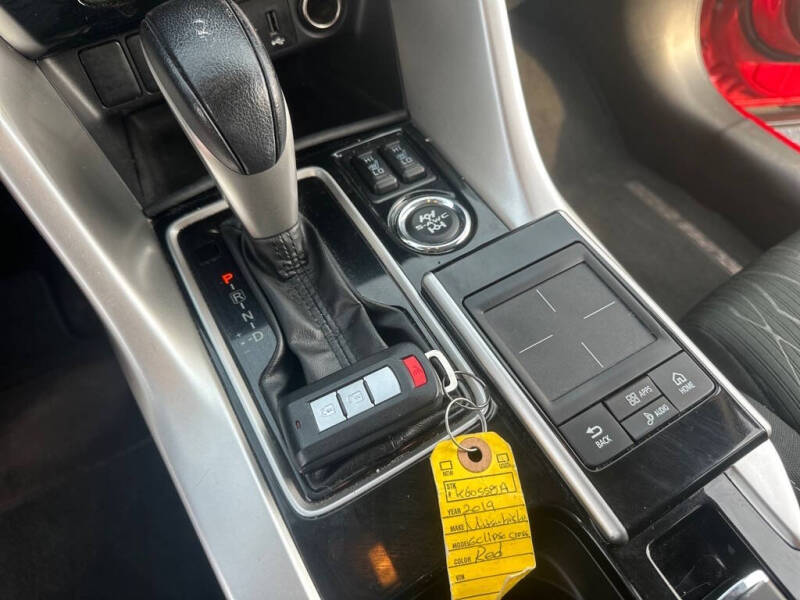 2019 Mitsubishi Eclipse Cross SE