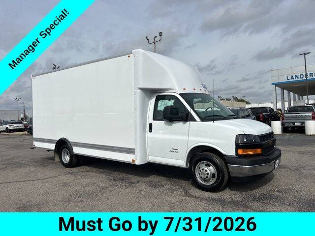 2026 Chevrolet Express 4500