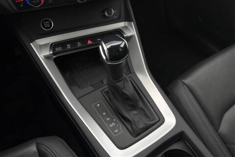 2024 Audi Q3 quattro S line Premium 45 TFSI