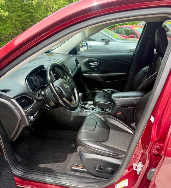 2019 Jeep Cherokee Latitude Plus