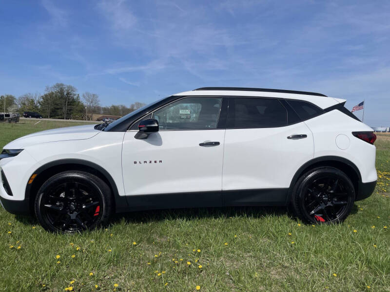 Used 2021 Chevrolet Blazer 2LT with VIN 3GNKBCRS3MS559704 for sale in Daleville, IN