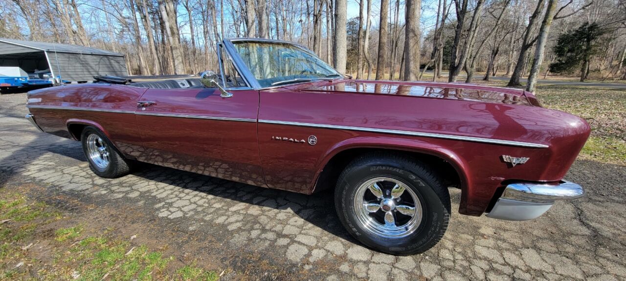 1966 Chevrolet Impala 35