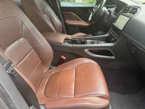 2017 Jaguar F-PACE S