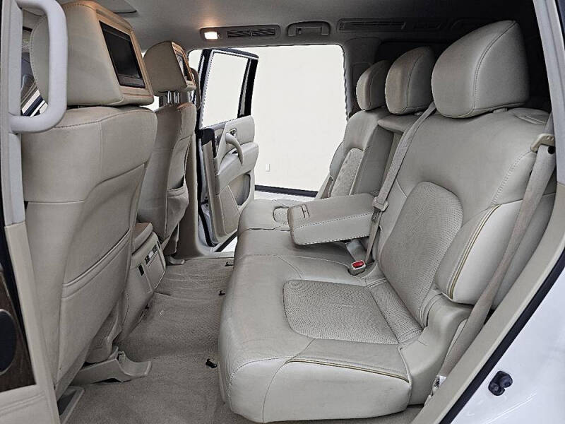 2016 Infiniti QX80