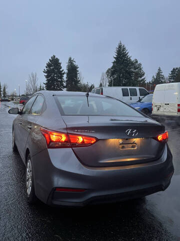 2018 Hyundai Accent SE