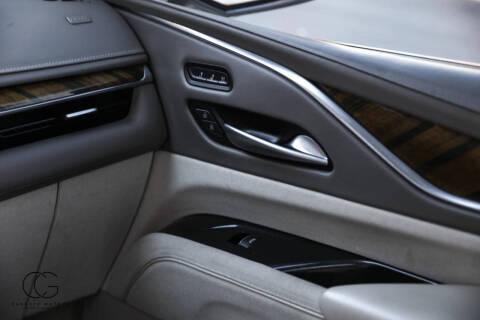 2021 Cadillac Escalade ESV Premium Luxury Platinum