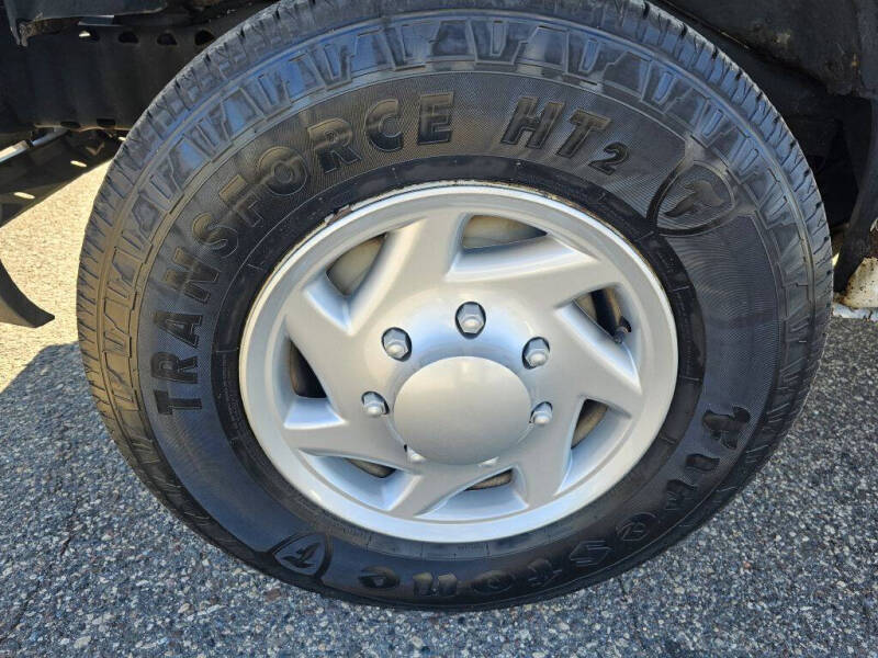 2013 Ford E-Series E-350 SD