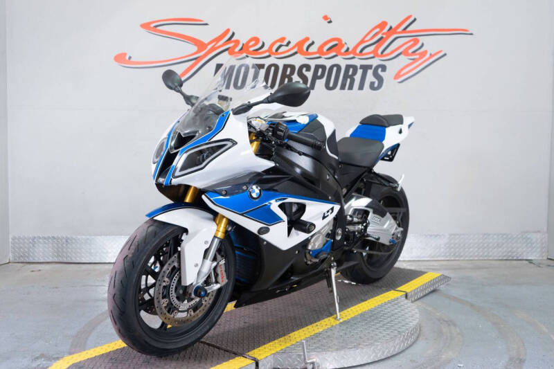 2014 BMW HP 4