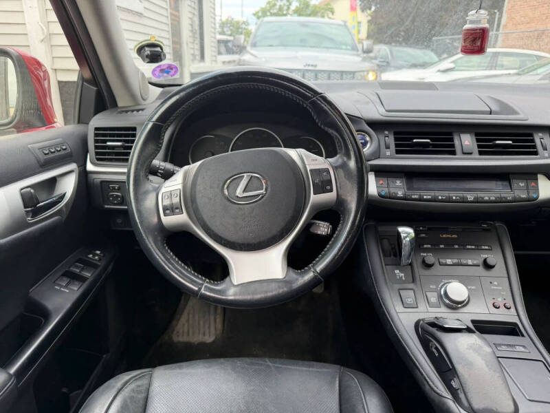 2012 Lexus CT 200h
