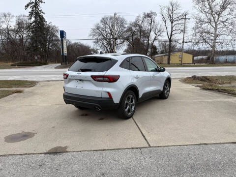 2025 Ford Escape ST-Line Select