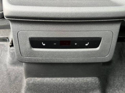 2025 Audi SQ6 e-tron quattro Prestige