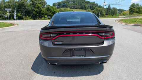 2018 Dodge Charger SXT