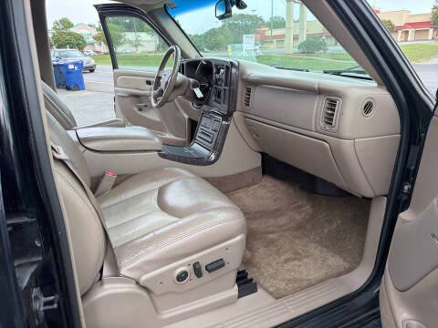 2003 GMC Yukon Denali