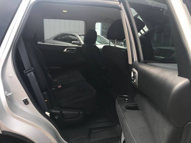 2014 Nissan Pathfinder S