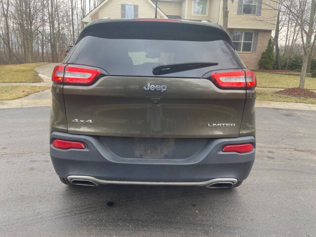 2016 Jeep Cherokee for sale at ZAKS AUTO INC in Detroit, MI