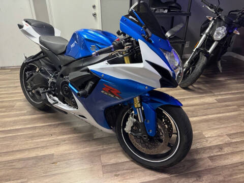 2013 Suzuki GSX-R750 for sale at SAN DIEGO AUTO SALES INC in San Diego CA