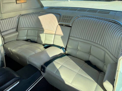 1966 Ford Thunderbird