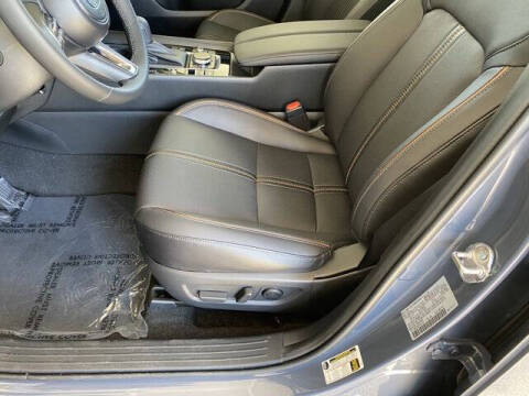 2025 Mazda CX-50 Hybrid Premium Plus