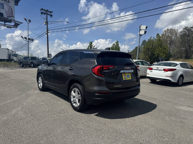 2020 GMC Terrain SLE