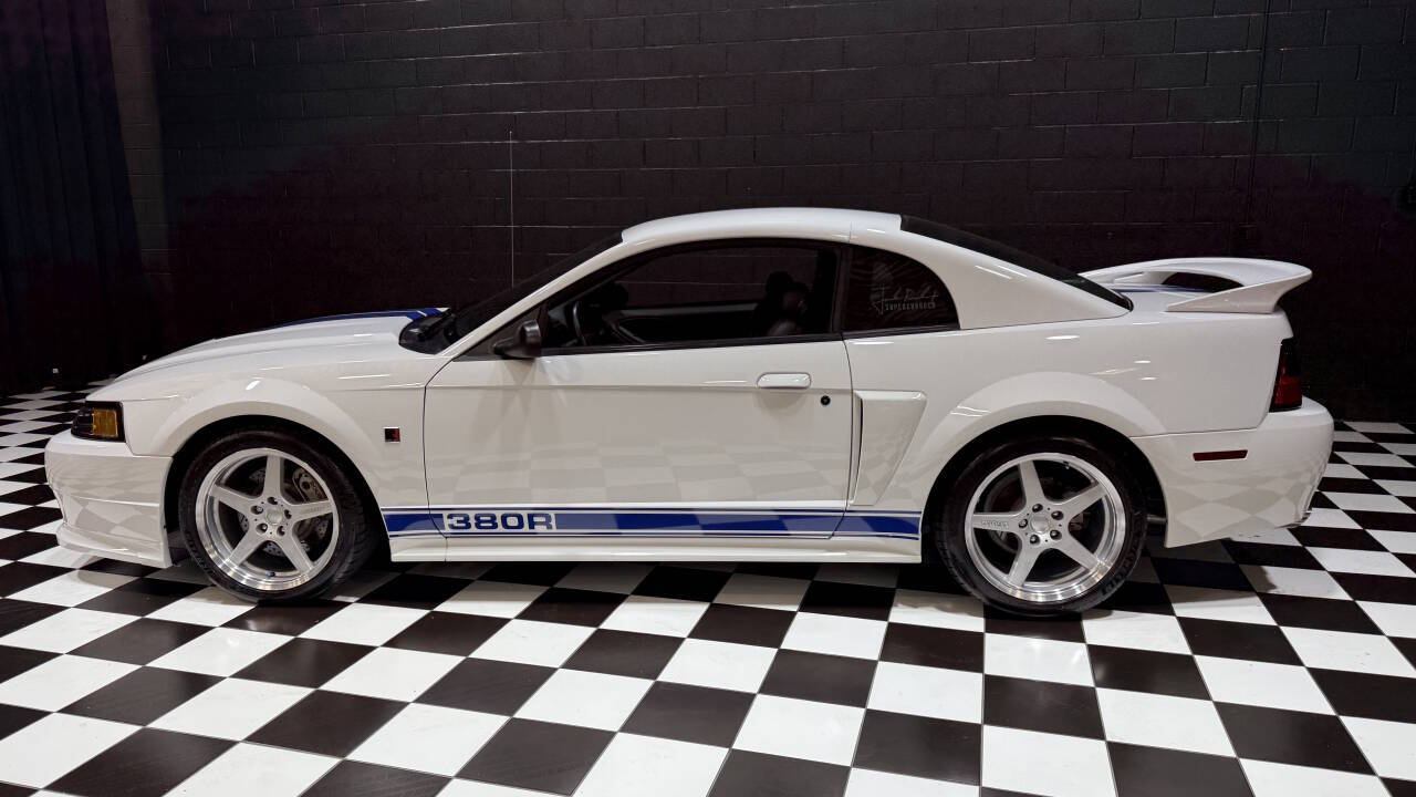 2003 Ford Mustang 11