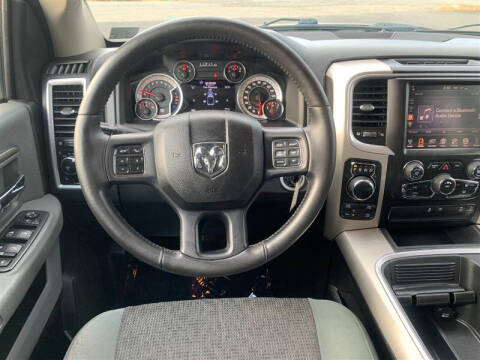 2016 RAM 1500 Big Horn