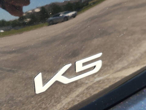 2025 Kia K5 EX