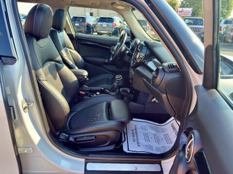 2017 MINI Hardtop 4 Door Cooper S