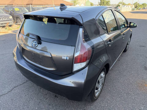 2015 Toyota Prius c Two