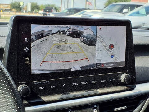 2022 Kia Forte GT Line