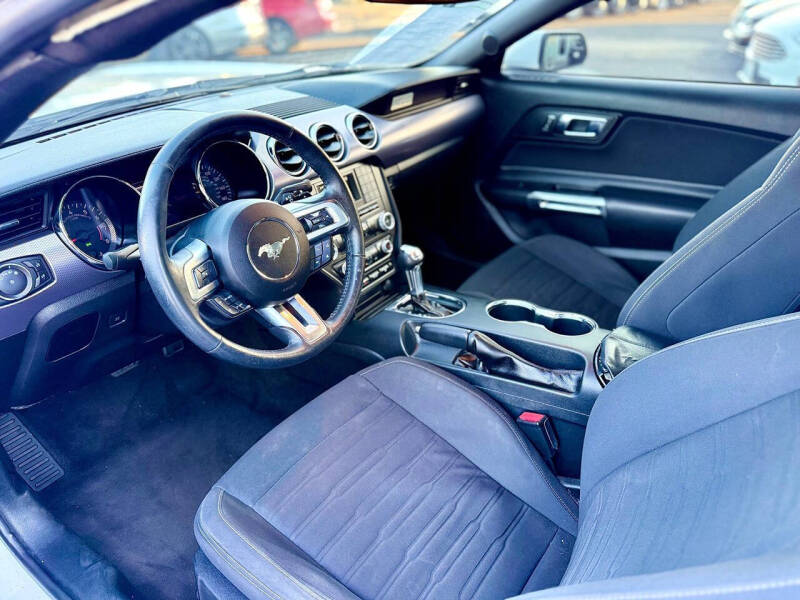 2017 Ford Mustang EcoBoost