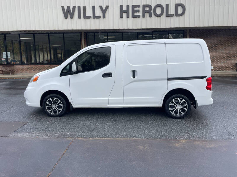 2017 Nissan NV200 SV