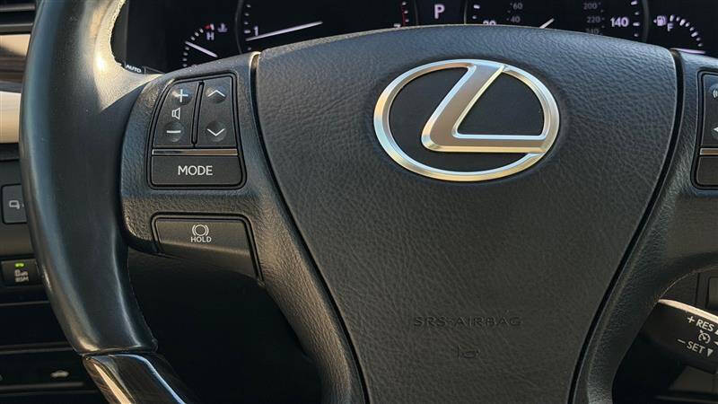 2013 Lexus LS 460