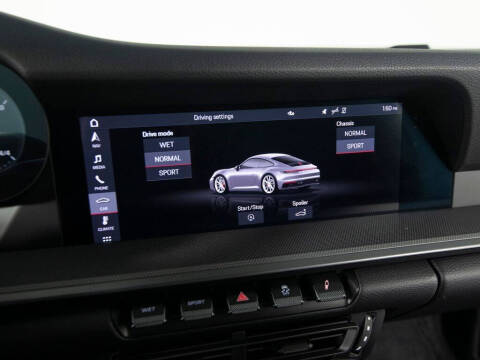 2020 Porsche 911 Carrera